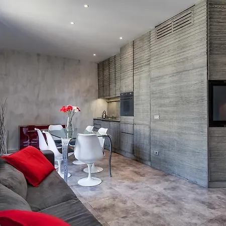 Romefinestay St. Peter Apartment *